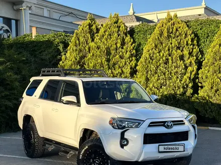 Toyota 4Runner 2024 года за 31 200 000 тг. в Актау