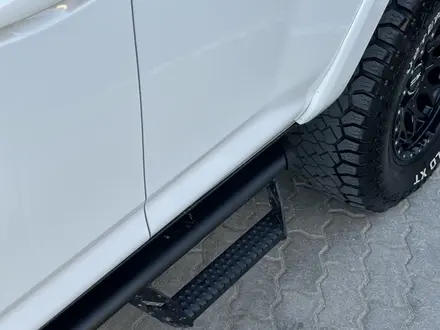 Toyota 4Runner 2024 года за 31 200 000 тг. в Актау – фото 33