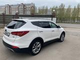 Hyundai Santa Fe 2014 года за 10 000 000 тг. в Астана – фото 3