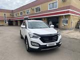 Hyundai Santa Fe 2014 годаүшін9 500 000 тг. в Астана – фото 2