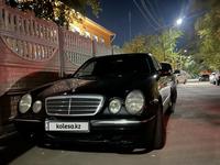 Mercedes-Benz E 280 2001 годаfor4 000 000 тг. в Караганда