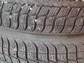 Шины с дисками. Мерседес. за 120 000 тг. в Шымкент