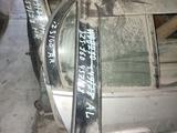 Дверь. Toyota Aristo 160 за 15 000 тг. в Алматы