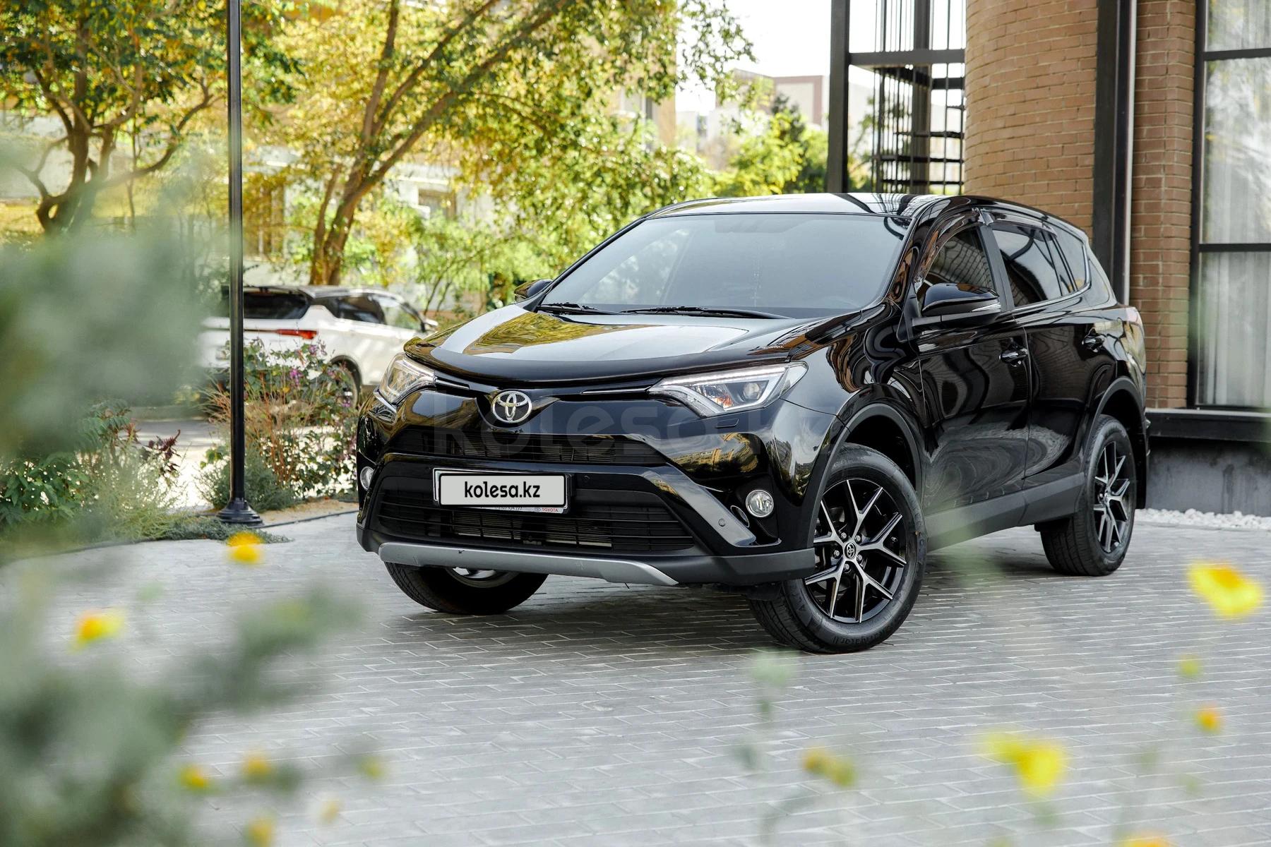 Toyota RAV4 2019 г.