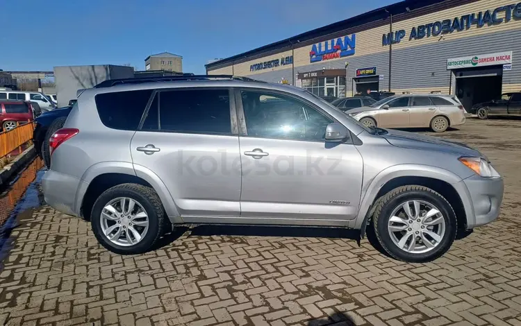 Toyota RAV4 2010 года за 7 300 000 тг. в Астана