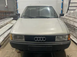 Audi 80, 1990