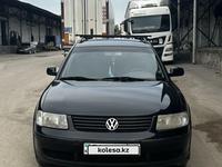 Volkswagen Passat 1997 годаүшін2 700 000 тг. в Алматы