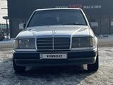 Mercedes-Benz E 230 1992 годаүшін2 000 000 тг. в Алматы