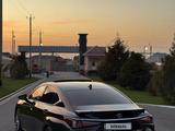 Lexus ES 300h 2022 года за 19 700 000 тг. в Шымкент – фото 2