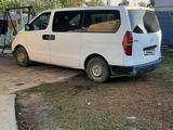 Hyundai H-1 2010 годаfor4 950 000 тг. в Алматы – фото 3