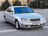 Mercedes-Benz S 320 2000 года за 5 300 000 тг. в Алматы – фото 3