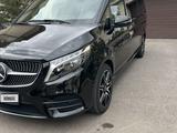 Mercedes-Benz V 300 2022 года за 40 000 000 тг. в Астана – фото 4