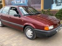 Volkswagen Passat 1993 годаүшін2 600 000 тг. в Шымкент