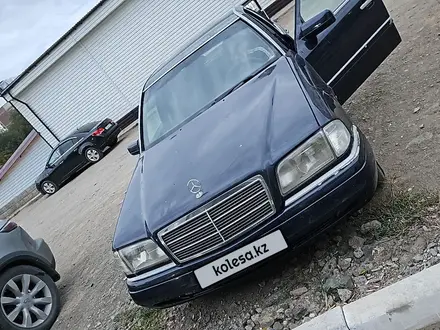 Mercedes-Benz C 200 1993 года за 1 600 000 тг. в Сатпаев