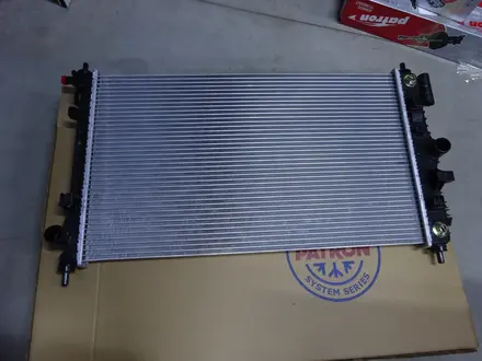 Радиатор охлаждения Chevrolet Aveo T300 за 25 000 тг. в Астана – фото 3