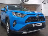 Toyota RAV4 2021 года за 13 000 000 тг. в Костанай – фото 4