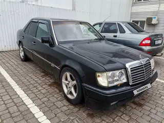 Mercedes-Benz E 260