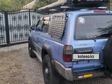 Toyota Hilux Surf 1996 годаүшін5 000 000 тг. в Алматы – фото 3