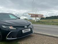 Toyota Camry 2018 года за 10 000 000 тг. в Актобе