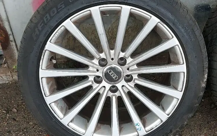 Один диск с шиной 245/45/R18, снят с Audi 2013, из Японии за 50 000 тг. в Алматы