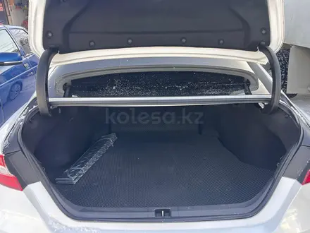 Toyota Camry 2019 года за 16 000 000 тг. в Семей – фото 11