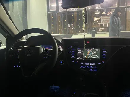 Toyota Camry 2019 года за 16 000 000 тг. в Семей – фото 6