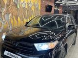 Toyota Highlander 2012 года за 10 700 000 тг. в Атырау – фото 2