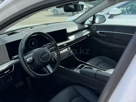 Hyundai Sonata 2025 года за 17 500 000 тг. в Уральск – фото 11