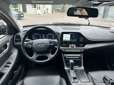 Hyundai Grandeur 2018 года за 11 000 000 тг. в Алматы – фото 13