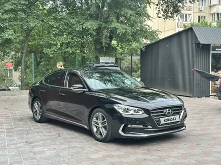Hyundai Grandeur 2018 года за 11 000 000 тг. в Алматы