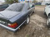 Mercedes-Benz E 230 1991 года за 1 200 000 тг. в Астана – фото 3