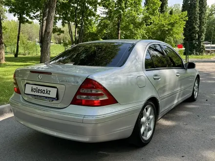 Mercedes-Benz C 200 2003 годаүшін5 700 000 тг. в Алматы – фото 11