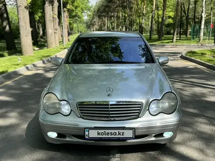 Mercedes-Benz C 200 2003 годаүшін5 700 000 тг. в Алматы – фото 13