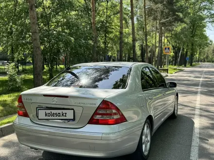 Mercedes-Benz C 200 2003 годаүшін5 700 000 тг. в Алматы – фото 19