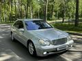 Mercedes-Benz C 200 2003 года за 5 700 000 тг. в Алматы – фото 20