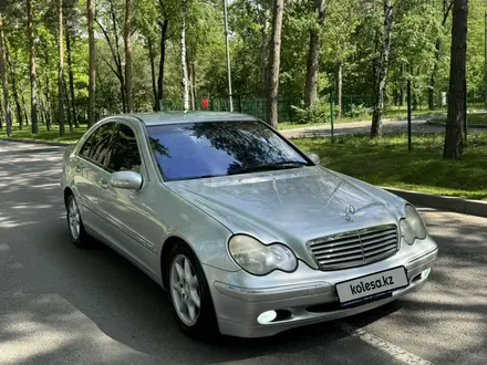 Mercedes-Benz C 200 2003 годаүшін5 700 000 тг. в Алматы – фото 20