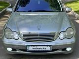 Mercedes-Benz C 200 2003 года за 5 700 000 тг. в Алматы