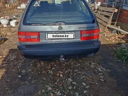 Volkswagen Passat 1995 года за 1 900 000 тг. в Костанай – фото 9