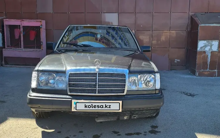 Mercedes-Benz E 200 1993 годаүшін1 500 000 тг. в Астана