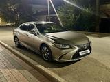 Lexus ES 200 2018 года за 16 500 000 тг. в Уральск – фото 4