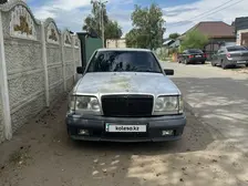 Mercedes-Benz E-Class, 1995
