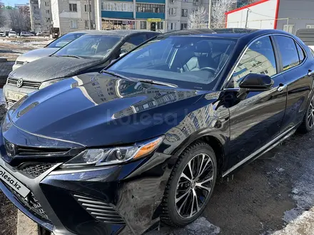 Toyota Camry 2019 года за 13 200 000 тг. в Уральск – фото 5