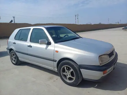 Volkswagen Golf 1995 года за 1 500 000 тг. в Туркестан – фото 5