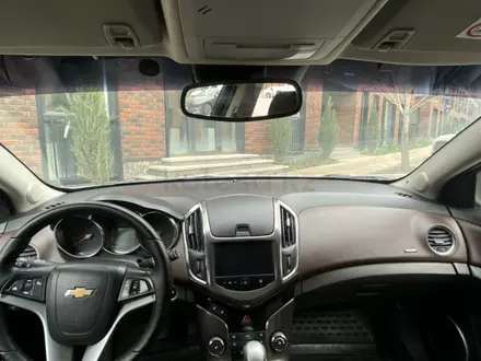 Chevrolet Cruze 2014 года за 3 700 000 тг. в Алматы – фото 12