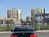 BMW 750 2009 годаүшін6 500 000 тг. в Шымкент – фото 2