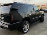 Cadillac Escalade 2007 года за 8 400 000 тг. в Шымкент – фото 2