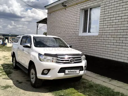 Toyota Hilux 2015 года за 17 000 000 тг. в Актобе