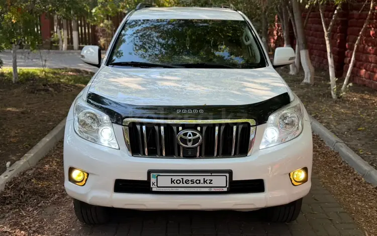 Toyota Land Cruiser Prado 2013 года за 14 700 000 тг. в Актобе