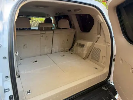 Toyota Land Cruiser Prado 2013 года за 14 700 000 тг. в Актобе – фото 10