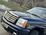 Cadillac Escalade 2006 года за 11 800 000 тг. в Алматы – фото 4